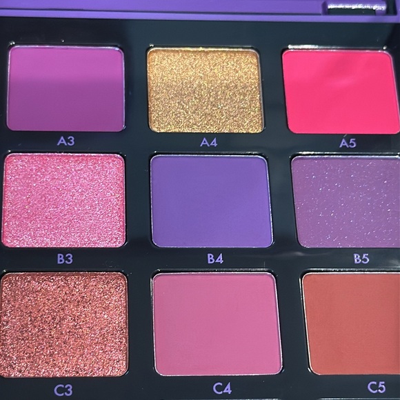 RARE! ABH Norvina Collection Pro Pigment Palette Vol. 1 - Picture 11 of 12